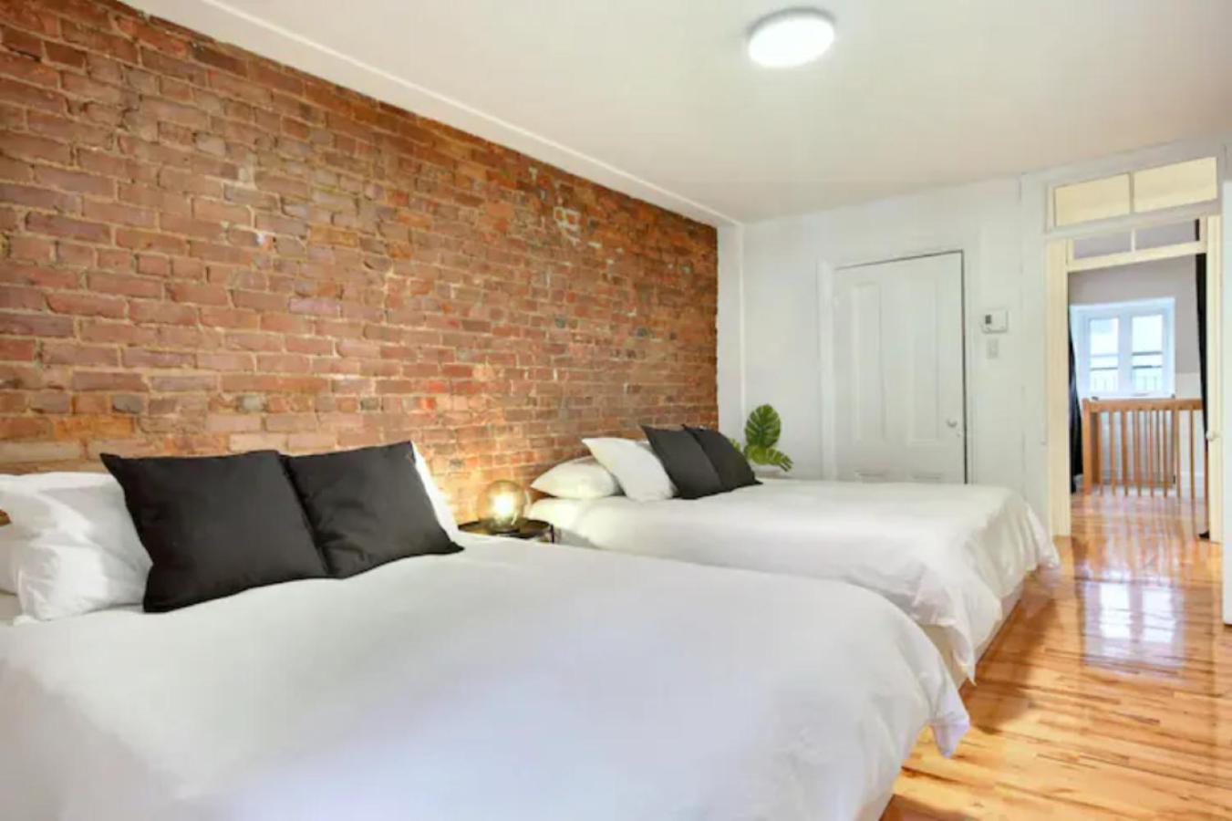 Golden Cross // Typical Old Quebec Appartement Εξωτερικό φωτογραφία